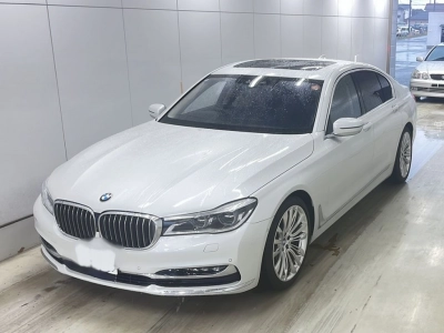 BMW 7 SERIES