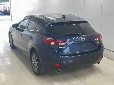 MAZDA AXELA SPORT