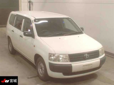 TOYOTA SUCCEED VAN