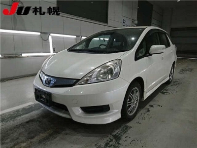 HONDA FIT SHUTTLE