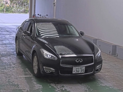NISSAN FUGA
