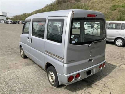 NISSAN CLIPPER VAN