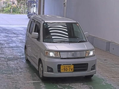 SUZUKI WAGON R STINGRAY