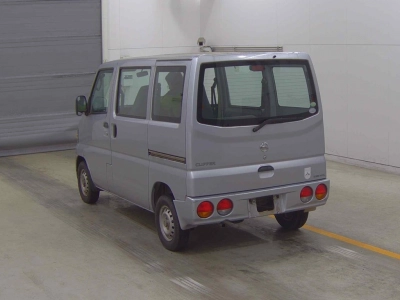 NISSAN CLIPPER