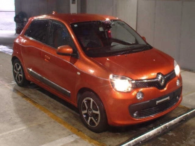 RENAULT TWINGO