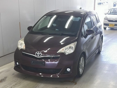 TOYOTA RACTIS