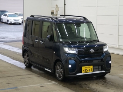 DAIHATSU TANTO FUN CROSS