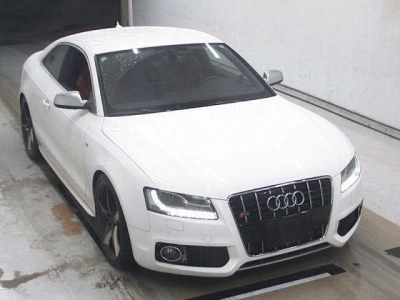 AUDI S5