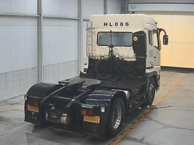 MITSUBISHI FUSO