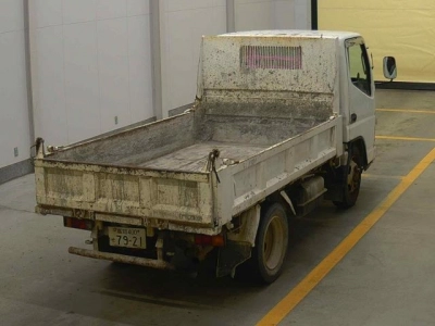 MITSUBISHI CANTER