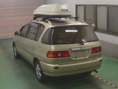 TOYOTA IPSUM