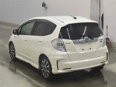 HONDA FIT HYBRID