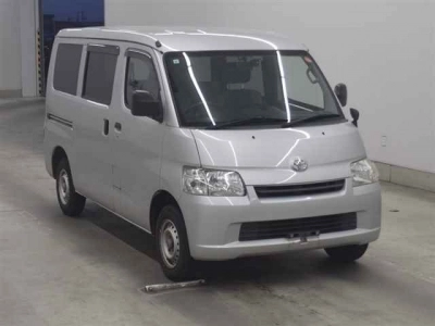 TOYOTA TOWN ACE VAN