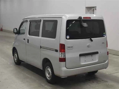 TOYOTA TOWN ACE VAN