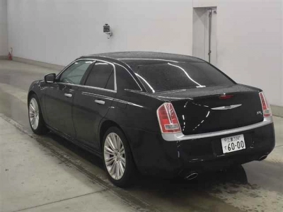CHRYSLER 300