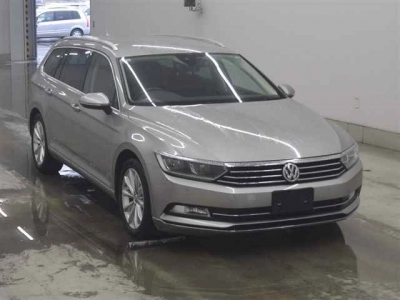 VOLKSWAGEN PASSAT VARIANT