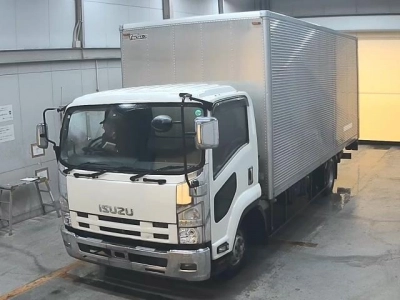 ISUZU FORWARD