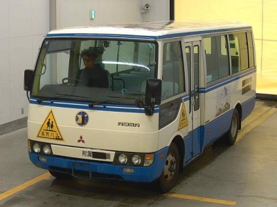MITSUBISHI FUSO ROSA