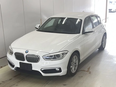 BMW 1 SERIES