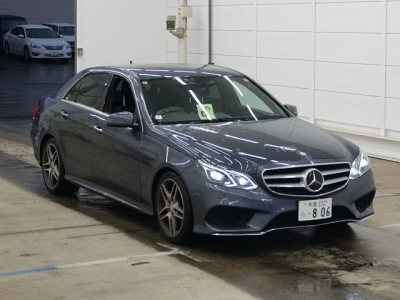 MERCEDES BENZ E CLASS