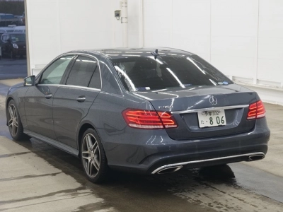 MERCEDES BENZ E CLASS