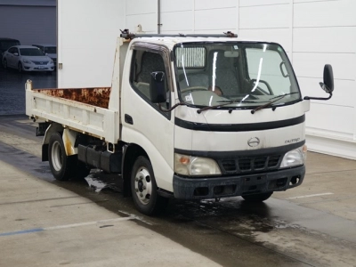 HINO DUTRO