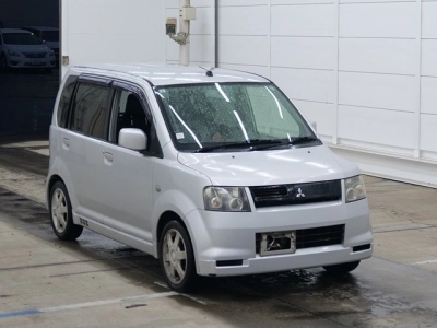 MITSUBISHI EK SPORTS