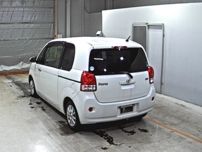 TOYOTA PORTE
