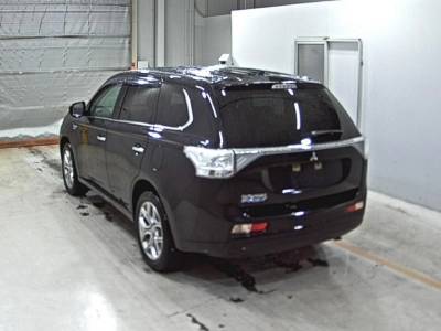 MITSUBISHI OUTLANDER PHEV
