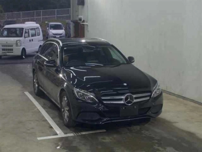 MERCEDES BENZ C CLASS