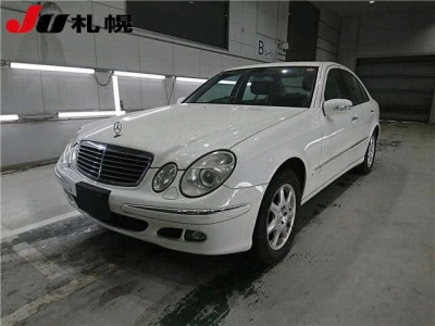 MERCEDES BENZ E CLASS