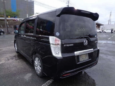 HONDA STEPWGN SPADA