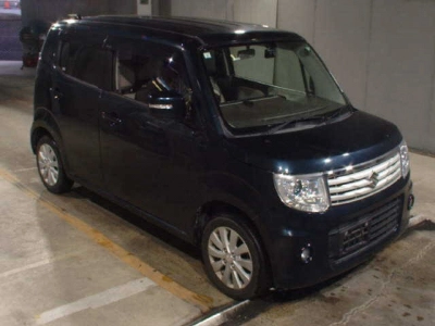SUZUKI MRWAGON