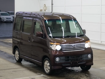 DAIHATSU ATRAI WAGON