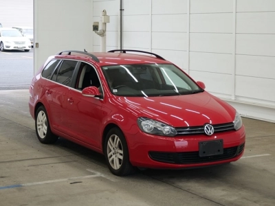 VOLKSWAGEN GOLF VARIANT