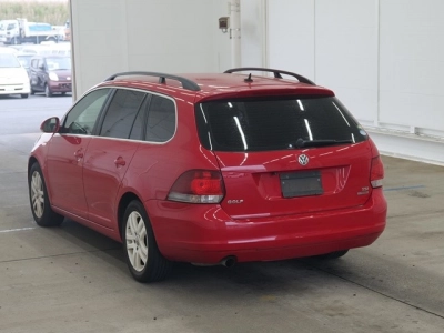 VOLKSWAGEN GOLF VARIANT