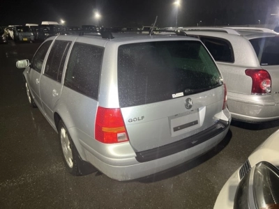 VOLKSWAGEN GOLF WAGON