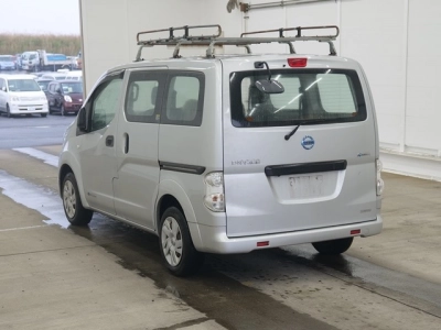 NISSAN E-NV200 VAN