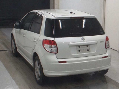 SUZUKI SX4