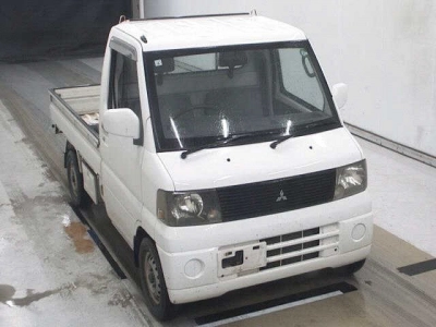 MITSUBISHI MINICAB TRUCK