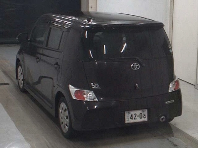 TOYOTA BB