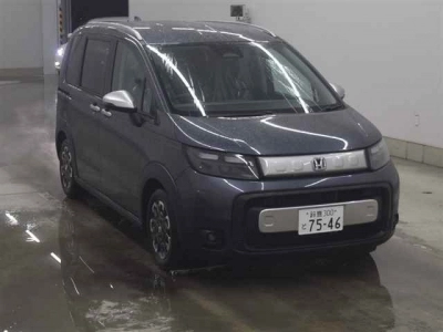 HONDA FREED HYBRID
