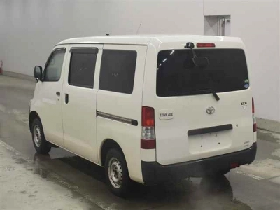 TOYOTA TOWN ACE VAN