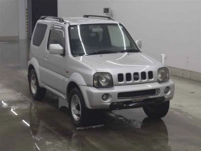SUZUKI JIMNY SIERRA