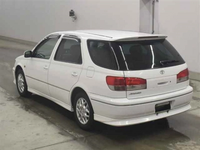 TOYOTA VISTA ARDEO