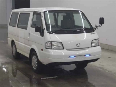 MAZDA BONGO VAN