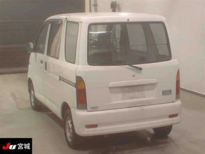 DAIHATSU HIJET VAN