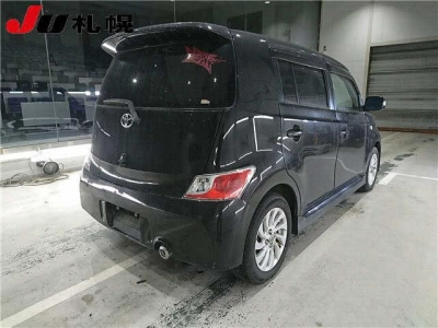TOYOTA BB