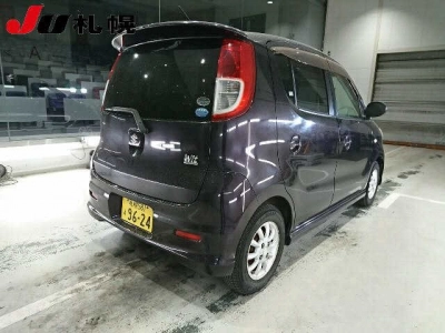 SUZUKI MRWAGON