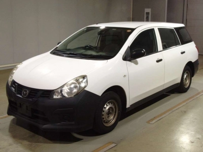 MAZDA FAMILIA VAN